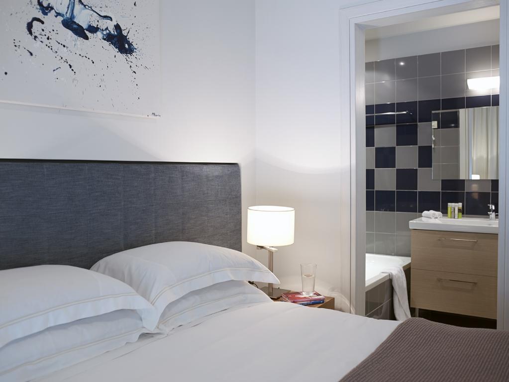 Scale Suites Athens Phòng bức ảnh